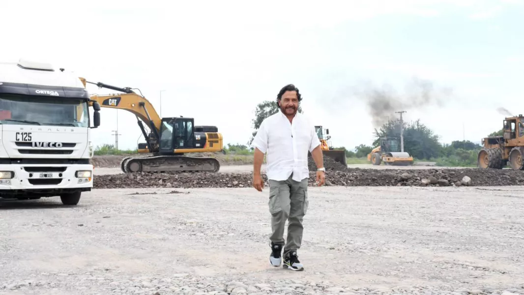 Autopista del Valle de Lerma en construcción
